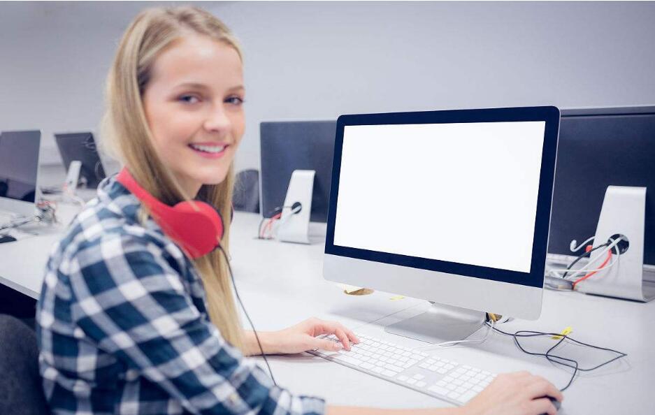 适合女生的计算机类专业选择与技术培训指南